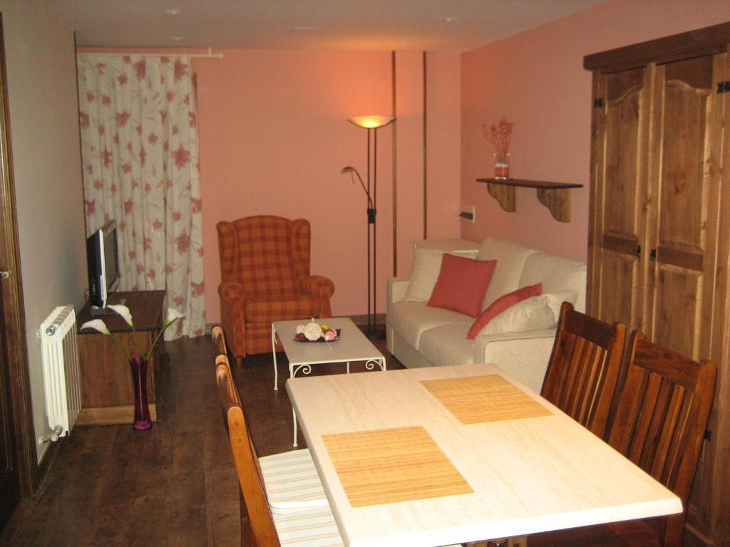 Apartamentos la Demanda Ezcaray Quarto foto